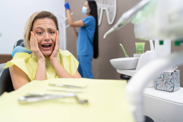 Best Dentist for Tooth Abscess  in Old Orchard, PA